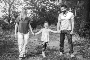 Mutlu sevimli aile eğlenceli açık var