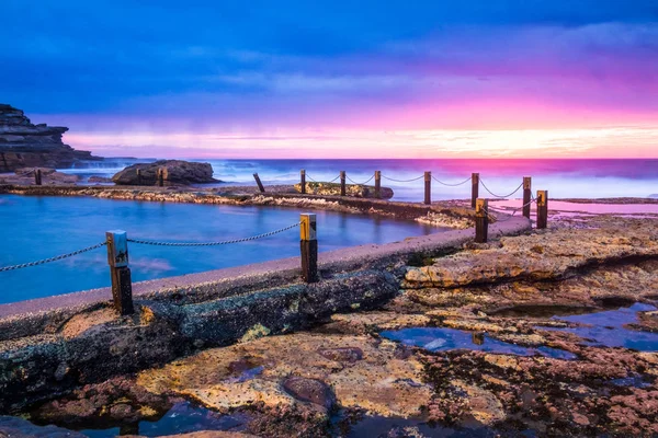 Epic Sunrise Very Bright Colors Sky Ocean Pool Maroubra Australia — Foto de Stock