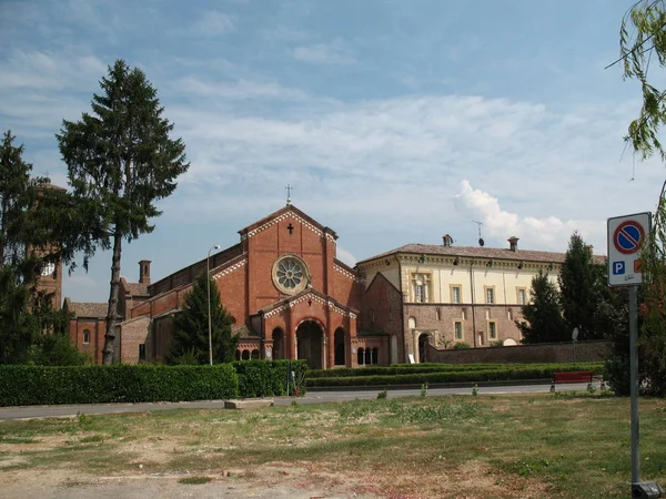 Vista Abadía Chiaravalle Della Colomba Aldentro Piacenza Italia —  Fotos de Stock