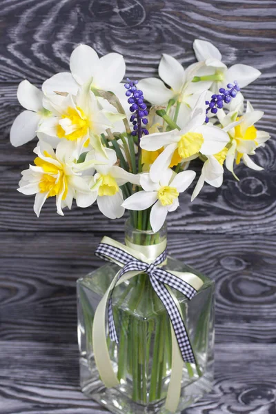 Bouquet Spring Flowers Bottle Ordinary Terry Daffodils Ribbon Bow Tied — Stock Photo, Image