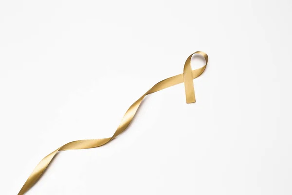 子供の頃、ゴールド リボン幼年期癌誘発のシンボルとして — ストック写真