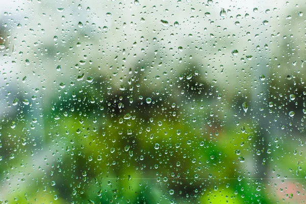 Gotas en la ventana, vidrio mojado — Foto de Stock