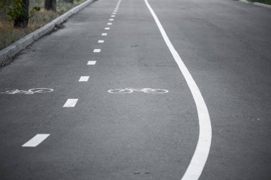 Bisiklet yolu. Bisiklet yolu, şehirde eko ulaşım