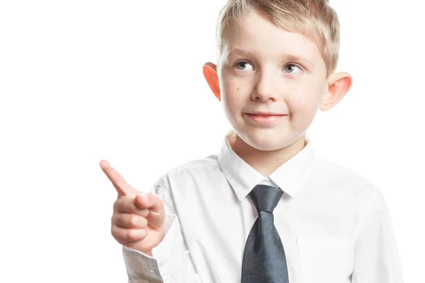 Vrolijk jongetje tonen duim omhoog — Stockfoto