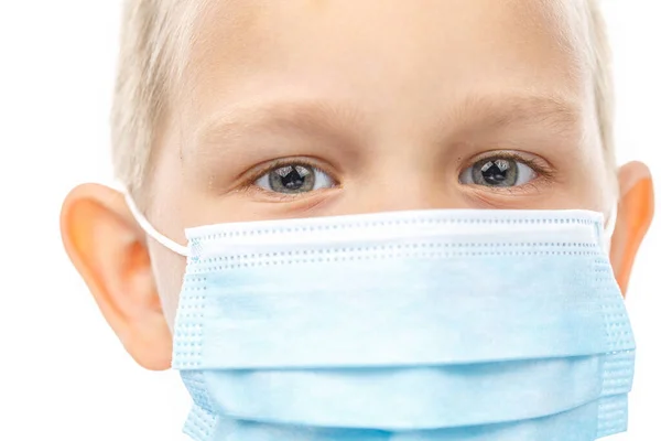 Portrait of child in a medical mask. — Stock Photo, Image