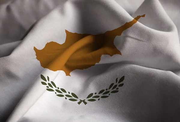 Primo piano della Bandiera di Cipro increspata, Bandiera di Cipro che soffia nel vento — Foto Stock