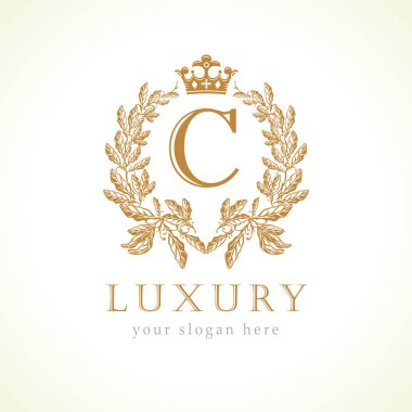 Lüks C harfi ve taç logo monogram. Laurel zarif güzel yuvarlak kimliğiyle taç ve çelenk. Vektör mektup amblemi C antika, Restoran, Cafe, butik, otel, Heraldic, takı