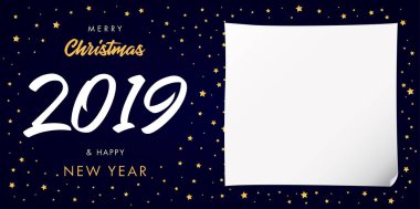 2019 A mutlu yeni yıl Noel selamlar. Koyu mavi siyah arka plan, klasik renkli numaraları izole. Mevsimlik reklam şablonunun basamaklı % oranında indirim ile kağıt ve metin beyaz parça off yerleştirin.