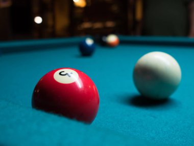 Bilardo topları yakın çekim.