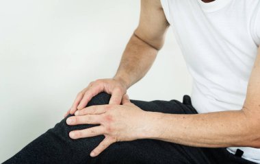 Diz ağrısı olan komuta sizde. kopya alanı.