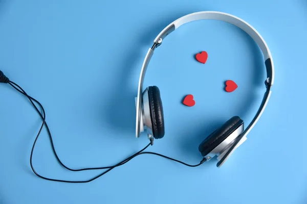 A Headphone with three small red hearts. — Stock Photo, Image
