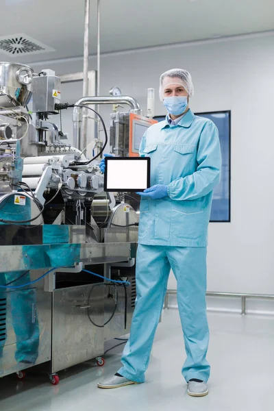 Scienziato configurare stand con tablet vuoto — Foto Stock