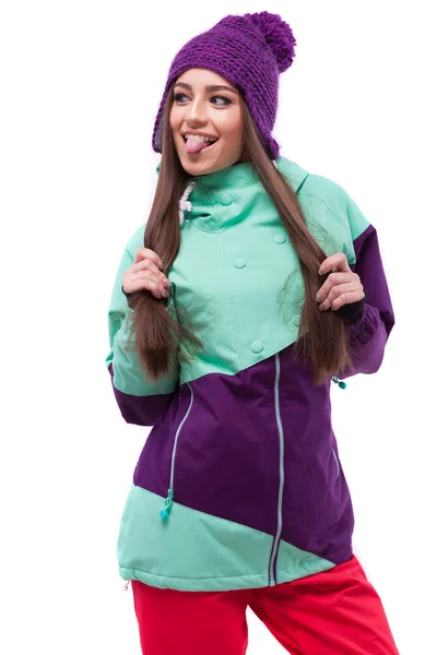 Усміхнена дівчина в зимовій спортивній куртці — стокове фото