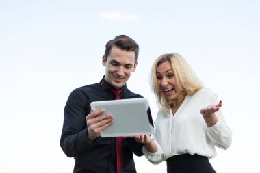 ofis personeli tablet ile