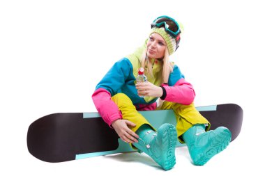 snowboard ile Kayak elbiseli kadın