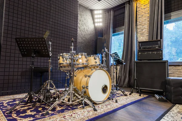 Interieur van muziekstudio — Stockfoto