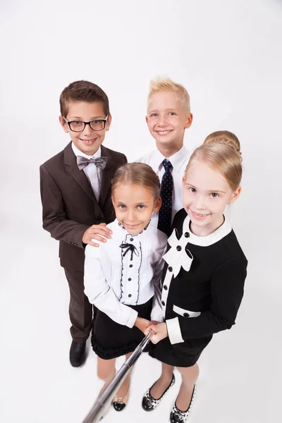 Skolbarn i kostymer — Stockfoto