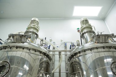 bitki Oda merdiven ile çelik tanklarda