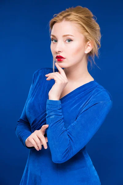 Blonde girl with red lips — Stock Photo, Image