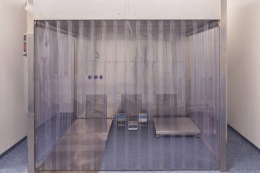 bitki odasında çelik makine