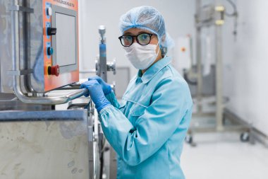 makine ayakta bilim adamı