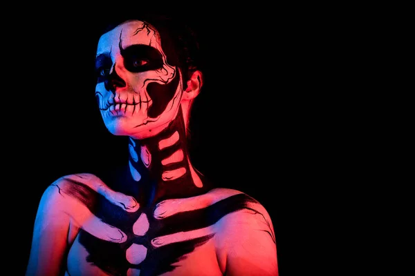 Mulher com scull body art — Fotografia de Stock