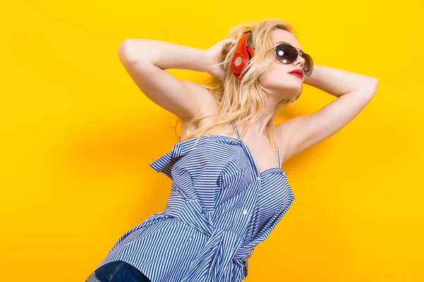 Beautiful Emotional Young Woman Listening Music Headphones Dancing Yellow Background — Stock Photo, Image