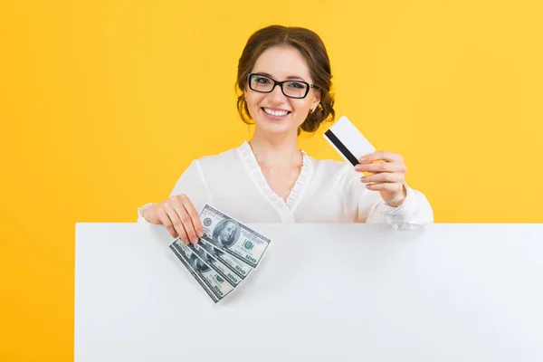 Young Brunette Woman Holding Credit Card Dollars — Stock Photo, Image