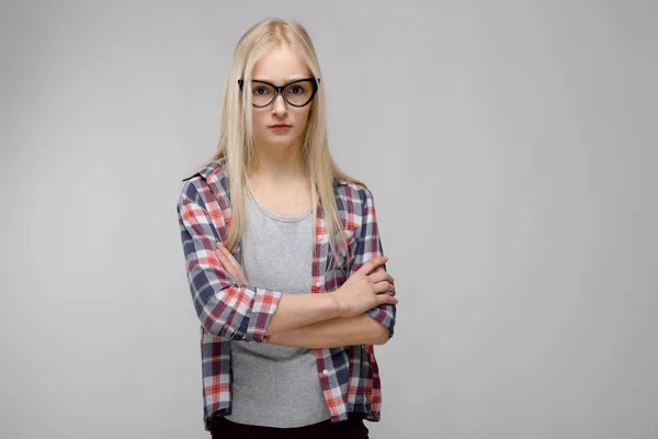 Docela Kavkazské Blondýna Dospívající Dívka Kostkované Košili Brýle Zobrazující Různé — Stock fotografie