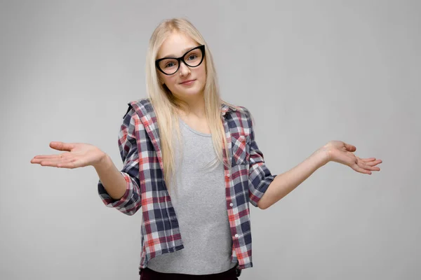 Hübsches Kaukasisches Blondes Teenie Mädchen Kariertem Hemd Und Brille Mit — Stockfoto