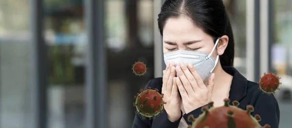 Banner Asian Woman Batuk Dengan Masker Wajah Yang Sehat Melindungi — Stok Foto