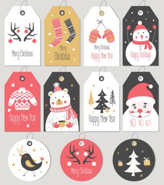 Merry Christmas ve yeni yıl hediye etiketleri ve kartları ayarla.