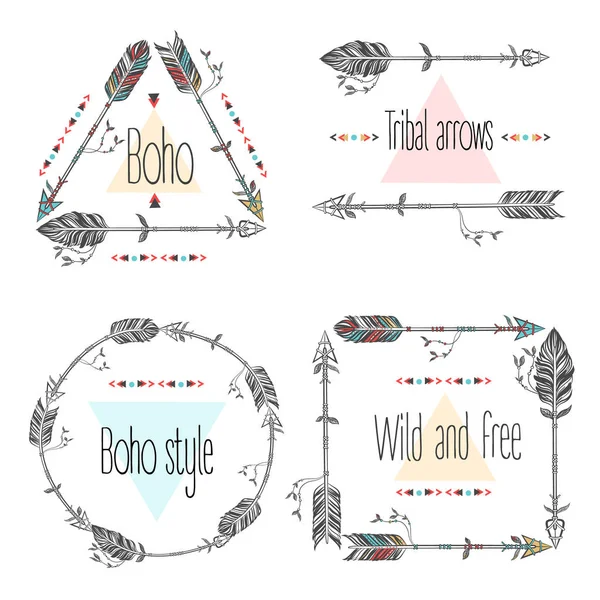 Conjunto de armações de setas, flechas tribais. Penas étnicas. Estilo Boho . —  Vetores de Stock