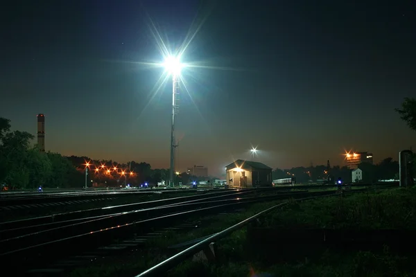 Noite de junção ferroviária — Fotografia de Stock