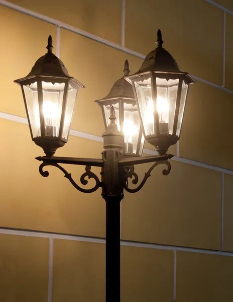 Vintage sokak lambası — Stok fotoğraf