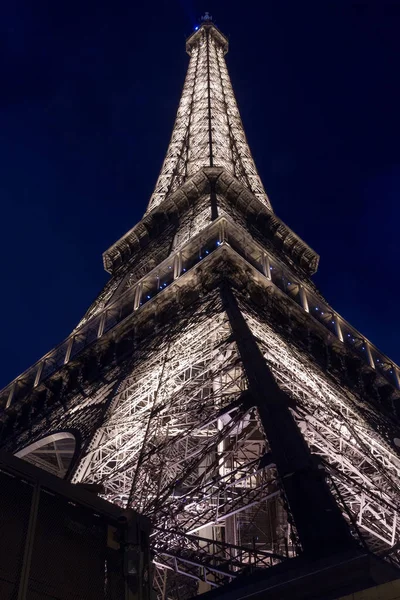 Der Eiffelturm Das Wahrzeichen Von Paris Frankreich Bei Nacht Mit — Stockfoto
