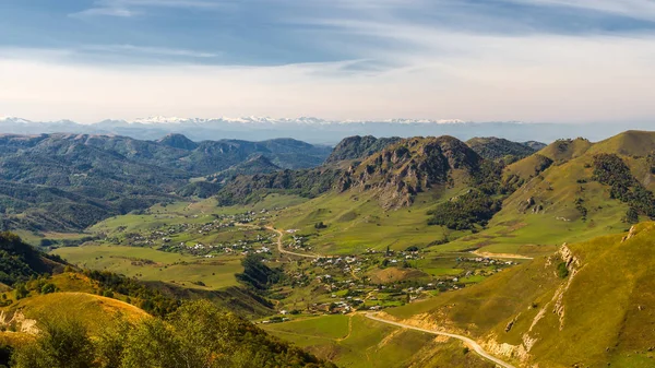 Havadan görünümü dağlar — Stok fotoğraf