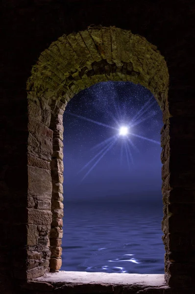 Зоряне вікно з каменю океану — стокове фото