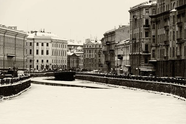 St. Petersburg Yusupov nehir dolgu