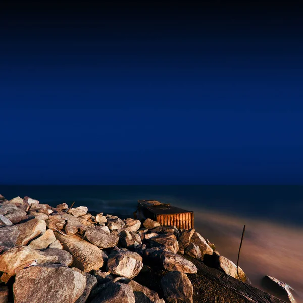 Ton Seenlandschaft Szene lizenzfreie Stockbilder