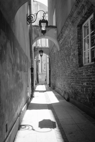ランプにある狭い通り ロイヤリティフリーのストック写真