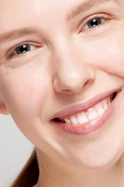 Mulher bonita Spa sorrindo . — Fotografia de Stock