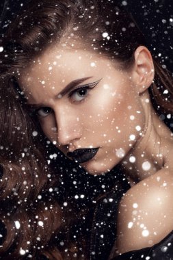 Güzellik siyah dudak makyaj