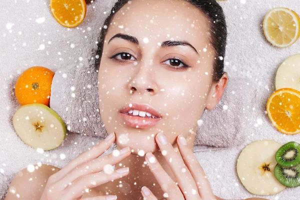 Máscaras faciales de frutas caseras naturales — Foto de Stock