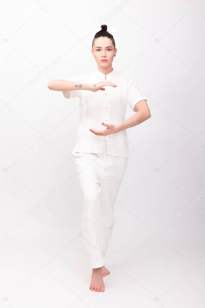 Whiteshoes911