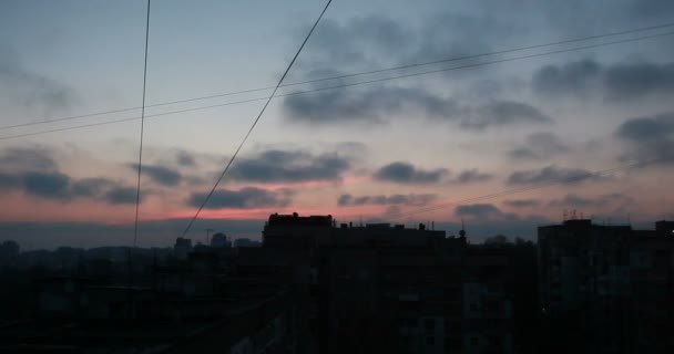 Sonnenuntergang Einem Sommerabend Über Der Metropole Zeitraffer — Stockvideo