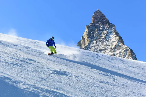 Zimní snowboardová aktivita — Stock fotografie