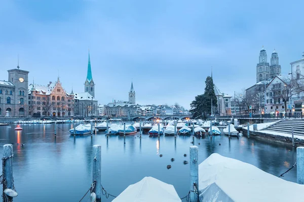 Zürich óvárosában, a tó megtekintése — Stock Fotó