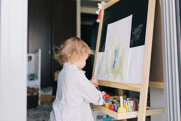 Desenho de menina — Fotografia de Stock