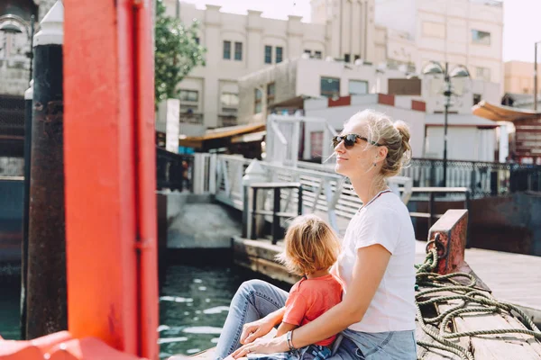 Young Beautiful Blonde Woman Her Cute Little Son Sitting Pier — Stock Photo, Image